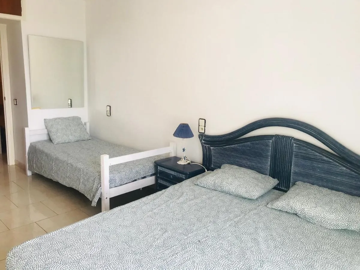 Appartement Dulce Vida 1, Apartamento Con Piscina Comunitaria, Vistas Al Mar Y Wifi à Roses Espagne